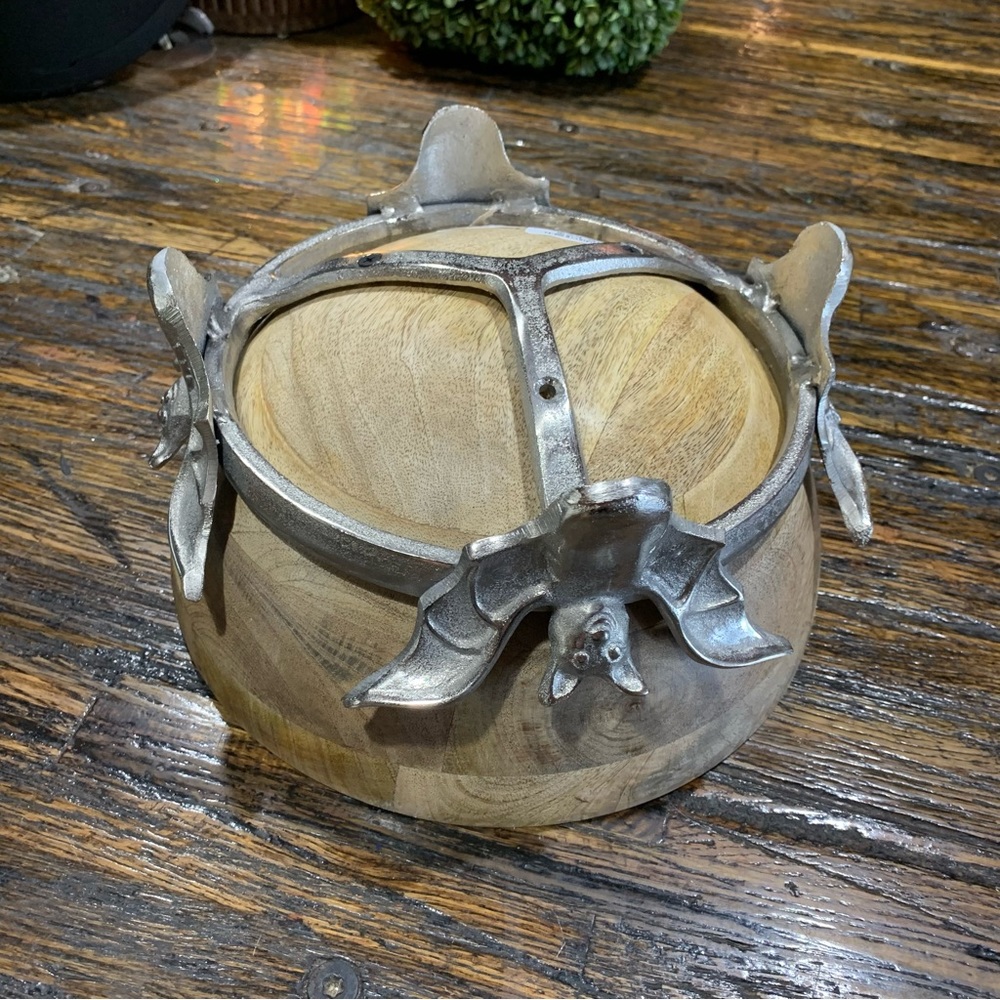 Wood Bowl Bat Halloween Candy Dish Treats New Party Decor - Picture 7 of 13